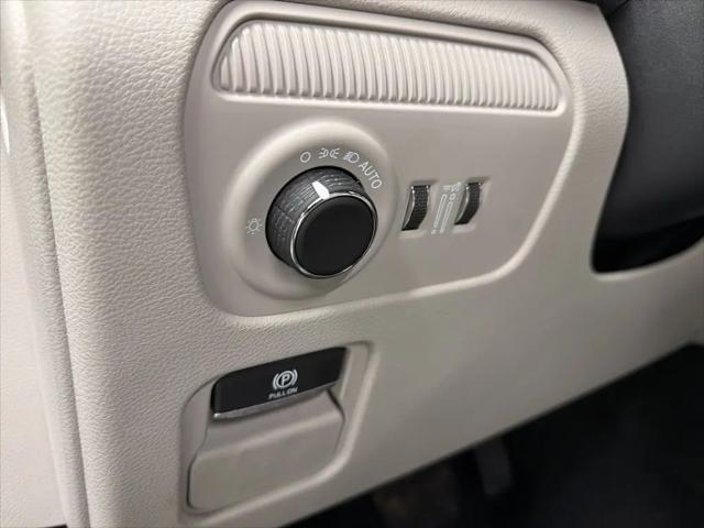 2026 Jeep Grand Wagoneer L 4x2