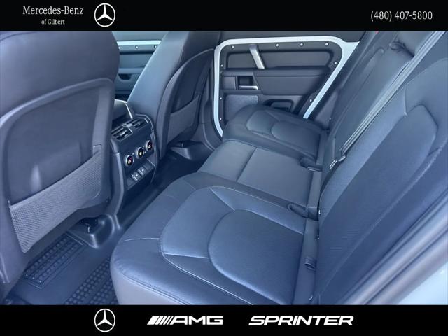2024 Land Rover Defender 110 P400 X-Dynamic SE