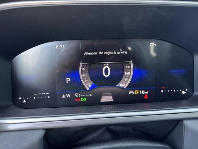 2026 Volkswagen Taos SE Black