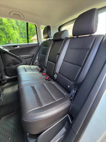 2016 Volkswagen Tiguan S