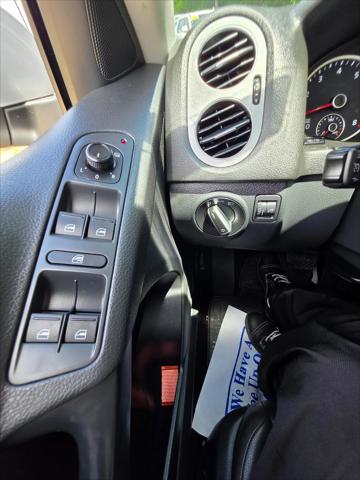 2016 Volkswagen Tiguan S