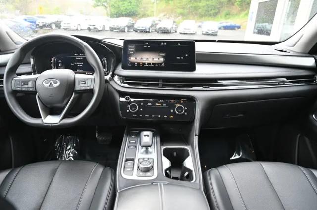 2023 INFINITI QX60 LUXE AWD