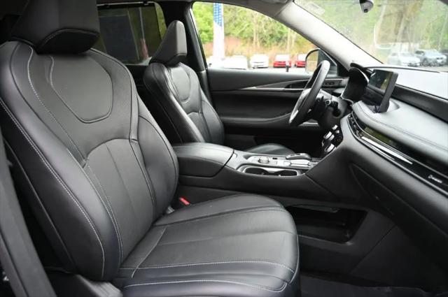 2023 INFINITI QX60 LUXE AWD