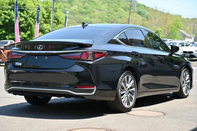 2021 Lexus ES 300h ES 300h