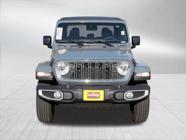 2025 Jeep Gladiator Sport S
