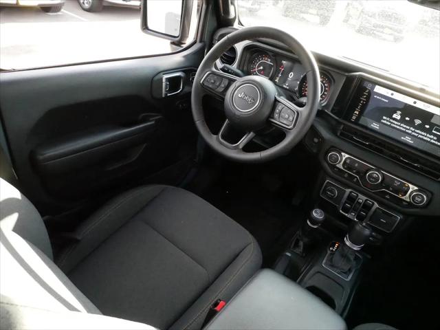 2025 Jeep Gladiator Sport S
