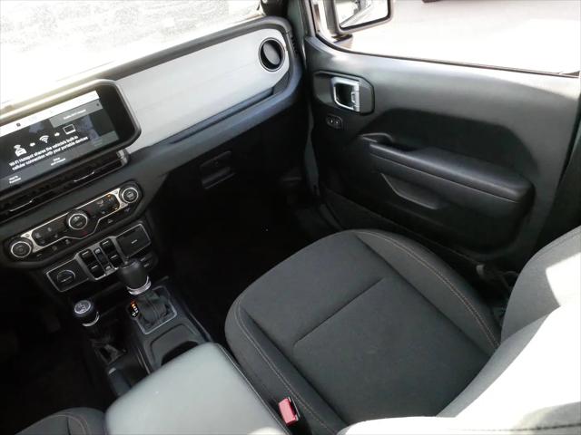 2025 Jeep Gladiator Sport S