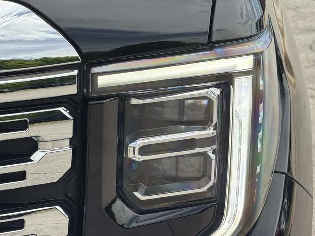 2023 GMC Sierra 1500 4WD Crew Cab Short Box Denali