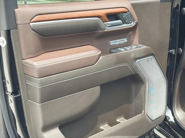 2023 GMC Sierra 1500 4WD Crew Cab Short Box Denali