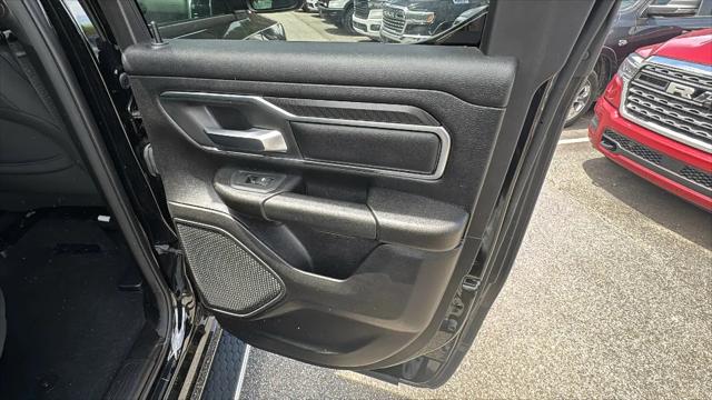 2025 Ram 1500 Big Horn Crew Cab 4x4 6'4" Box