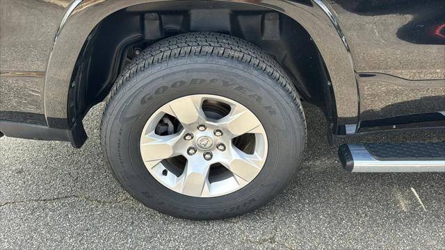 2025 Ram 1500 Big Horn Crew Cab 4x4 6'4" Box