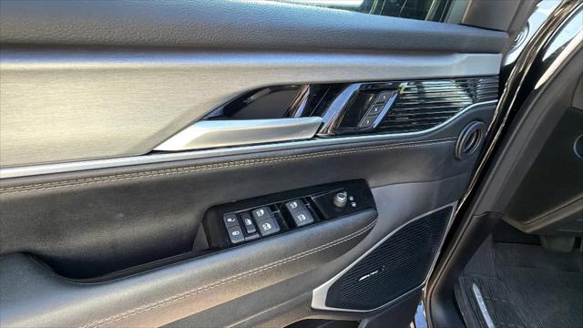 2024 Jeep Wagoneer Series II Carbide 4x4