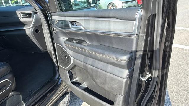 2024 Jeep Wagoneer Series II Carbide 4x4