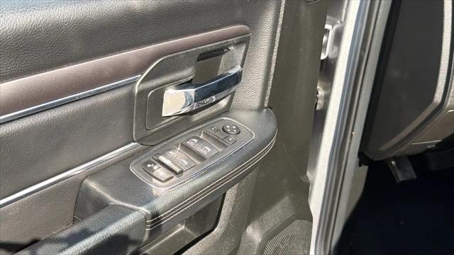 2024 Ram 1500 Classic Warlock Quad Cab 4x4 6'4" Box