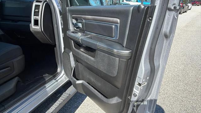 2024 Ram 1500 Classic Warlock Quad Cab 4x4 6'4" Box