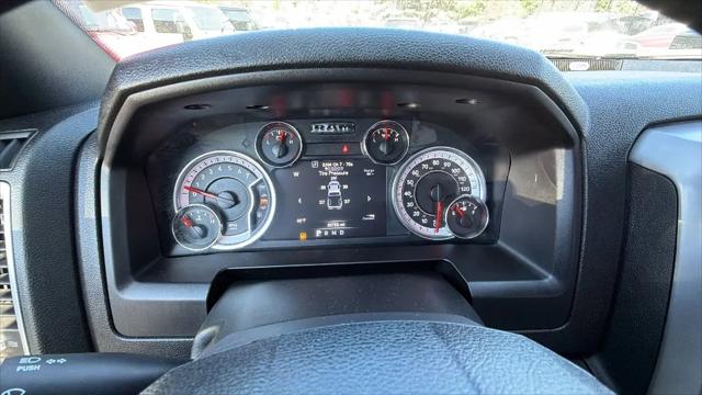 2024 Ram 1500 Classic Warlock Quad Cab 4x4 6'4" Box