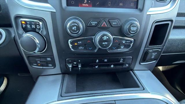 2024 Ram 1500 Classic Warlock Quad Cab 4x4 6'4" Box