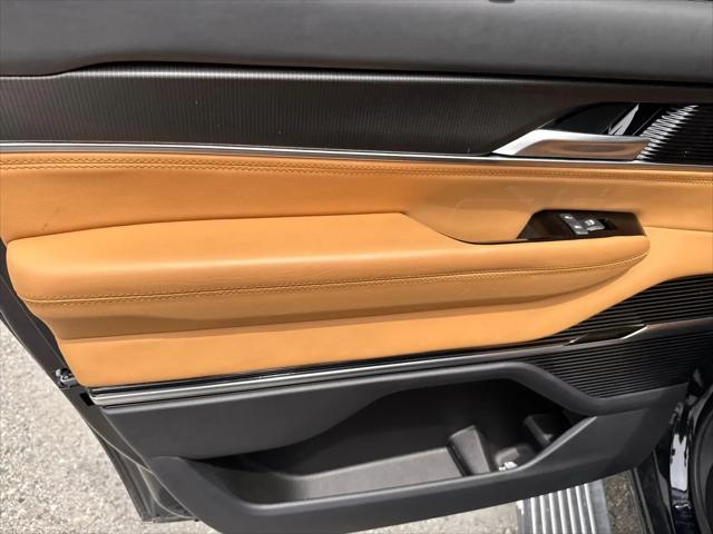 2025 Jeep Grand Wagoneer L Series III Obsidian 4x4