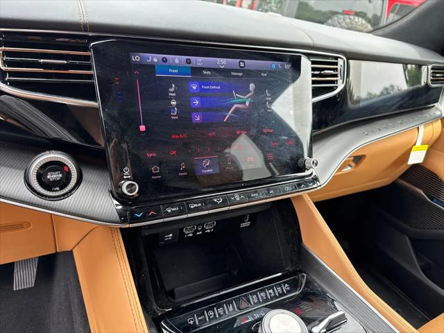 2025 Jeep Grand Wagoneer L Series III Obsidian 4x4