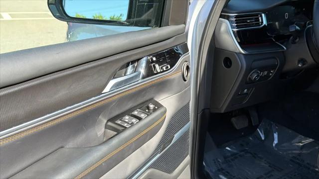 2025 Jeep Grand Wagoneer Series III Obsidian 4x4