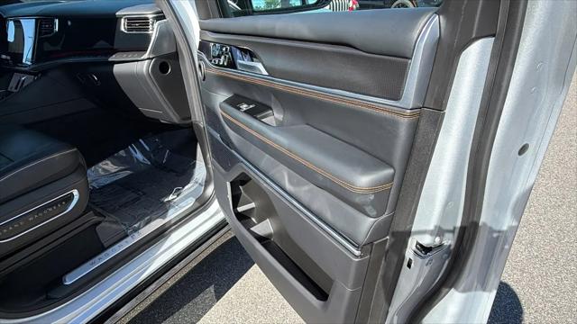 2025 Jeep Grand Wagoneer Series III Obsidian 4x4