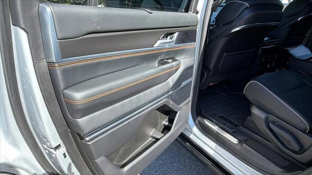 2025 Jeep Grand Wagoneer Series III Obsidian 4x4