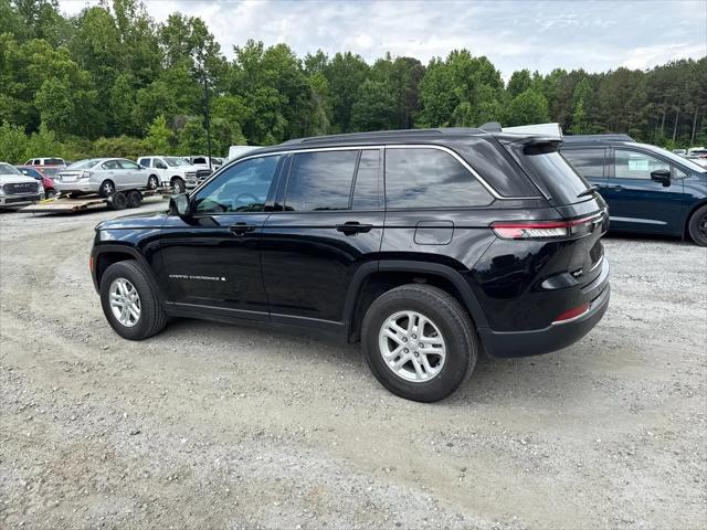 2024 Jeep Grand Cherokee Laredo 4x4