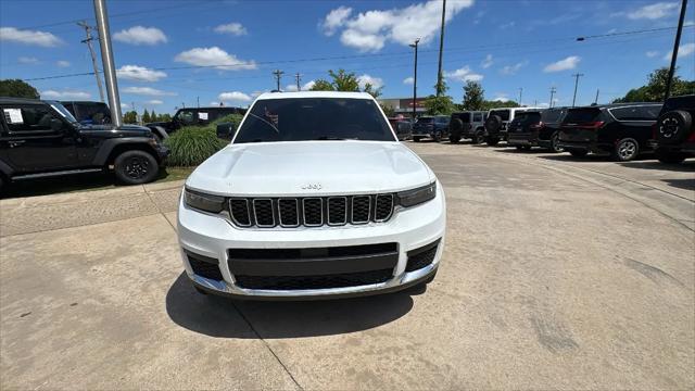 2025 Jeep Grand Cherokee L Laredo X 4x4