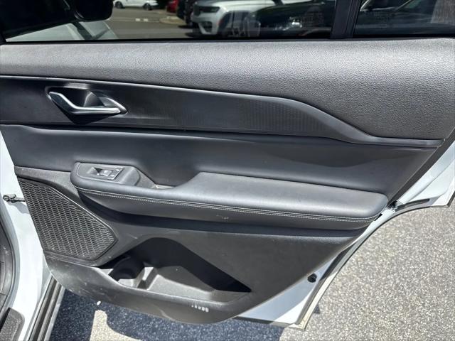 2025 Jeep Grand Cherokee L Laredo X 4x4