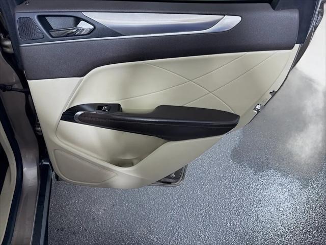 2019 Lincoln MKC Standard