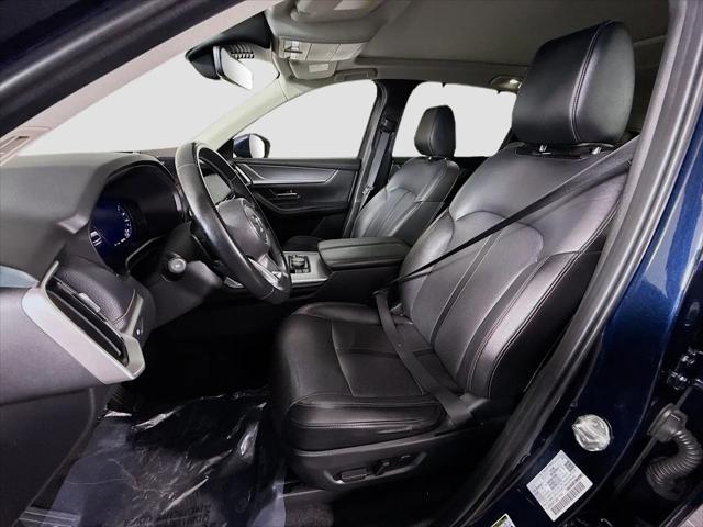 2024 Mazda X-90 Premium