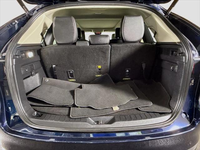 2024 Mazda X-90 Premium