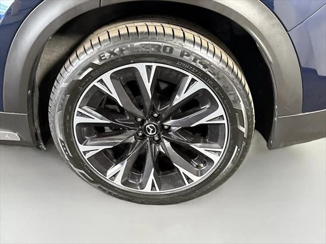 2024 Mazda X-90 Premium