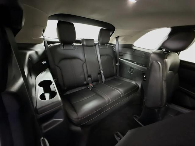 2024 Mazda X-90 Premium