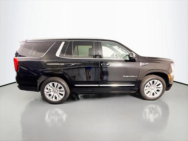 2025 GMC Yukon 4WD Denali