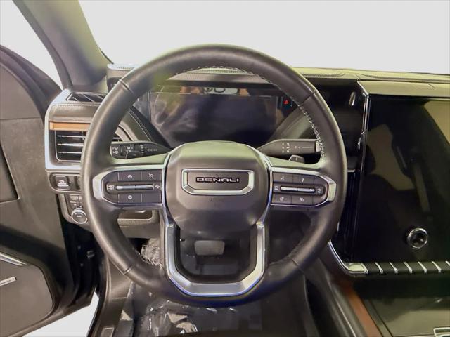 2025 GMC Yukon 4WD Denali