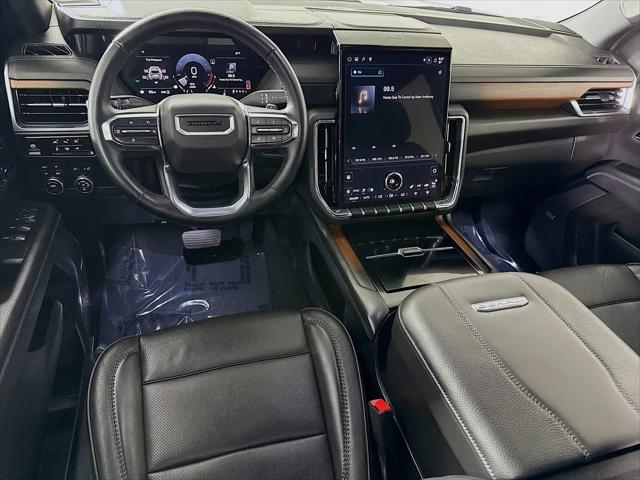 2025 GMC Yukon 4WD Denali