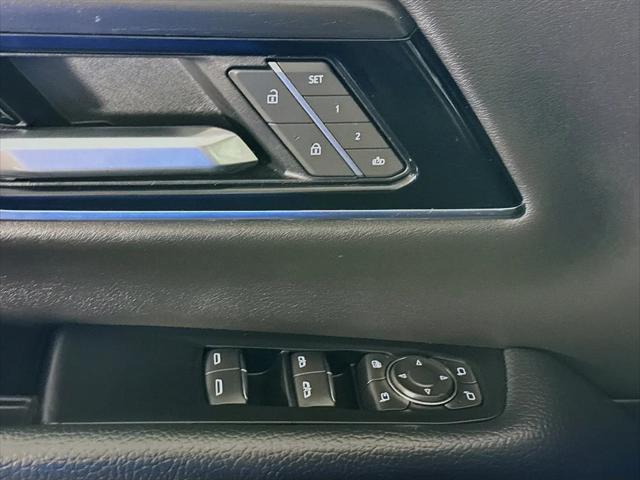 2025 GMC Yukon 4WD Denali