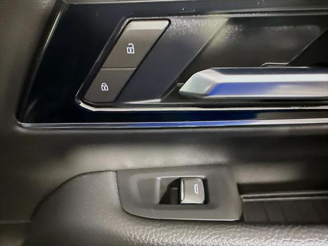 2025 GMC Yukon 4WD Denali