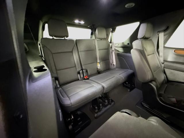 2025 GMC Yukon 4WD Denali