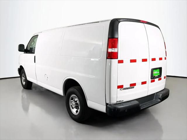 2021 Chevrolet Express Cargo Van RWD 2500 Regular Wheelbase WT