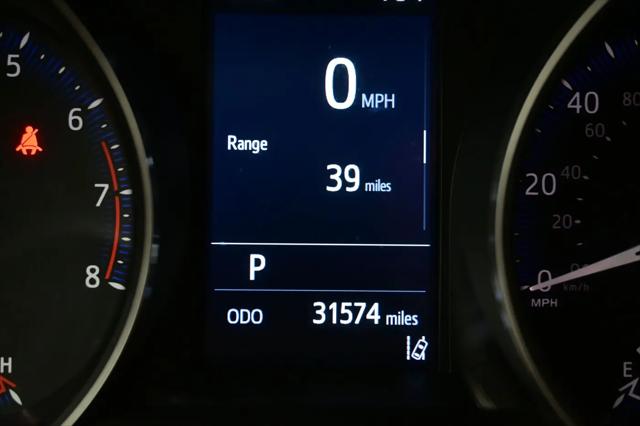 2021 Toyota C-HR LE