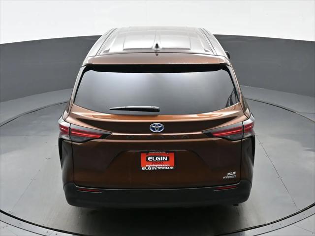 2021 Toyota Sienna XLE