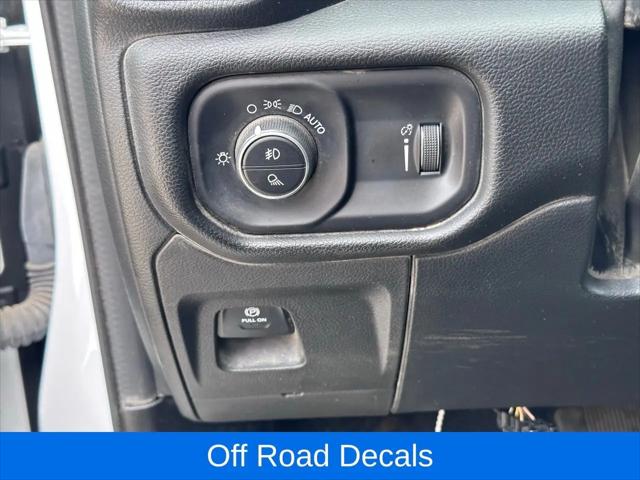 2023 Ram 1500 Big Horn Crew Cab 4x4 5'7" Box