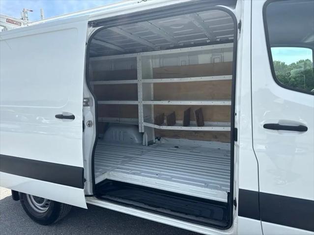 2023 Mercedes-Benz Sprinter 2500 Standard Roof 4-Cyl Gas