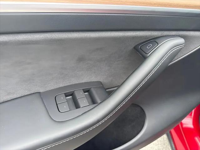 2023 Tesla Model Y Performance Dual Motor All-Wheel Drive
