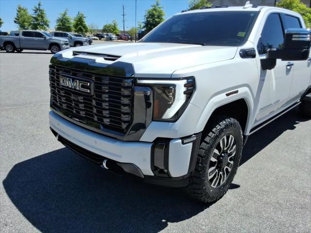 2024 GMC Sierra 2500HD 4WD Crew Cab Standard Bed Denali Ultimate