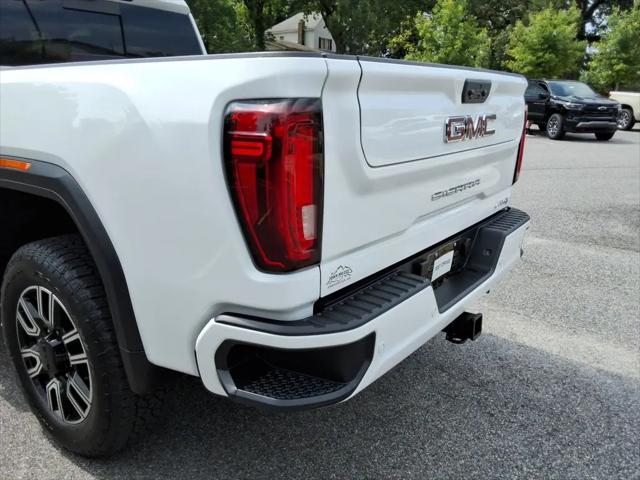 2020 GMC Sierra 2500HD 4WD Crew Cab Standard Bed AT4