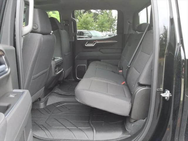 2026 Chevrolet Silverado 1500 4WD Crew Cab Short Bed RST