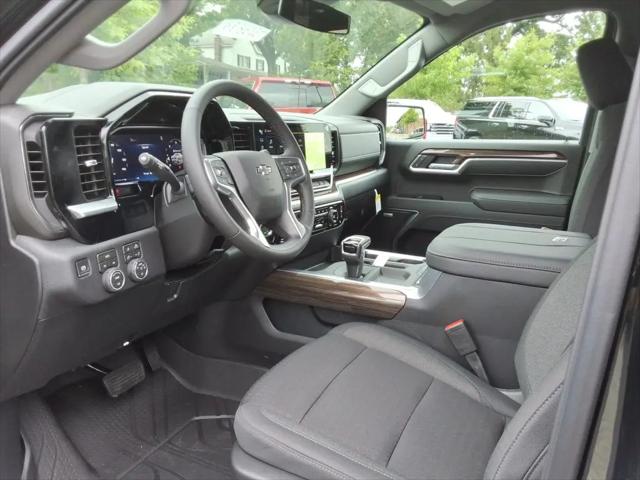 2026 Chevrolet Silverado 1500 4WD Crew Cab Short Bed RST